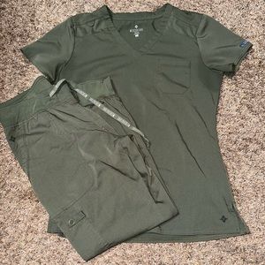 MedCouture | Olive Green | S